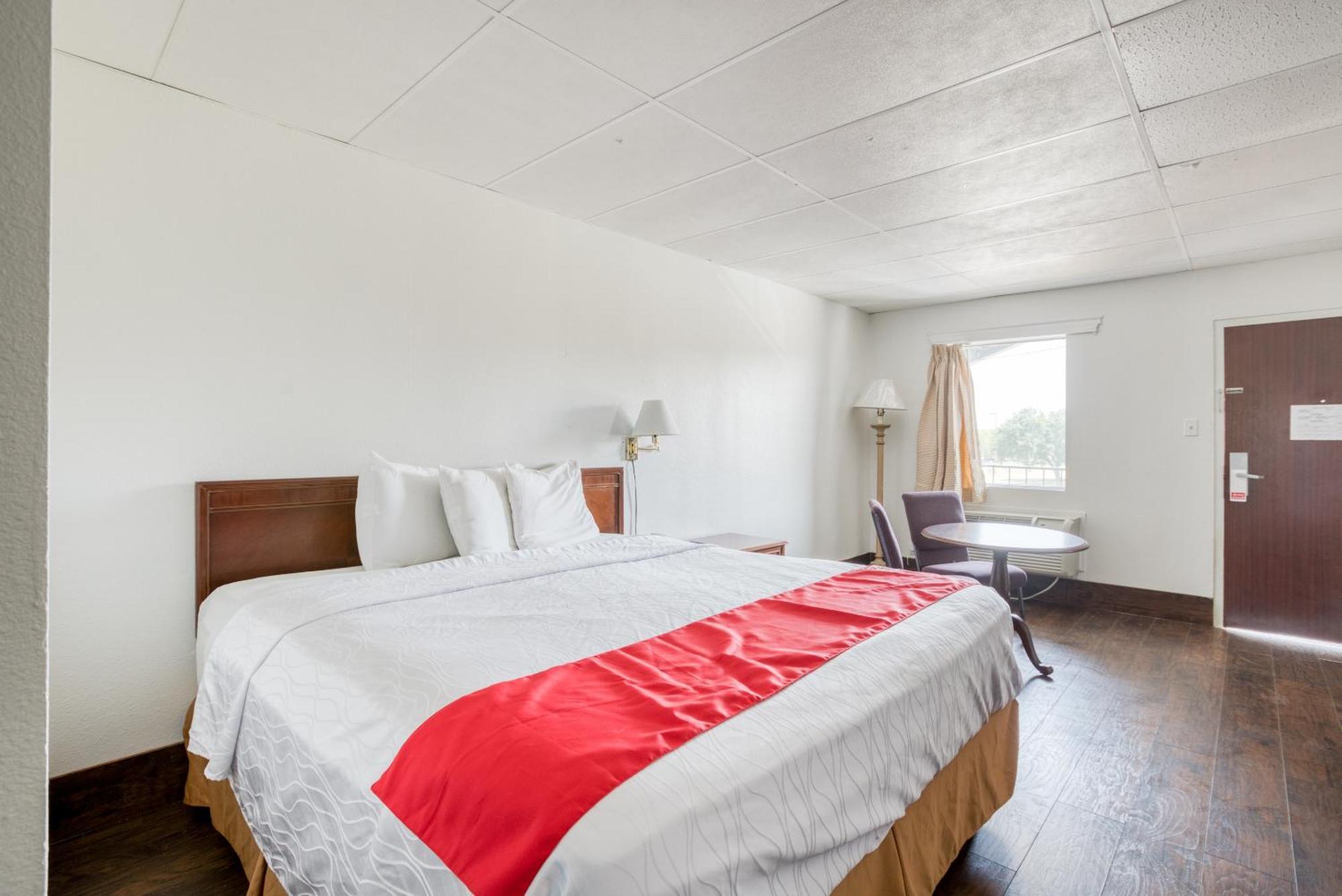 Oyo Hotel San Antonio Lackland Air Force Base West Dış mekan fotoğraf
